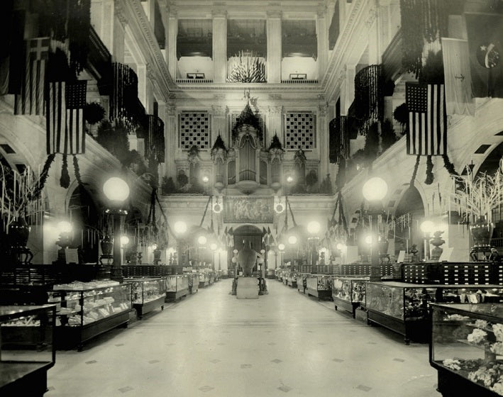 Wanamaker during the Holidays 1920 Print
